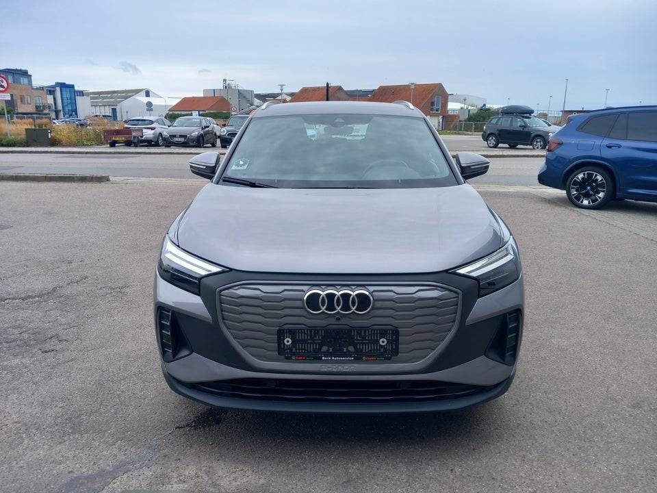 Audi Q4 e-tron 40 Attitude 5d