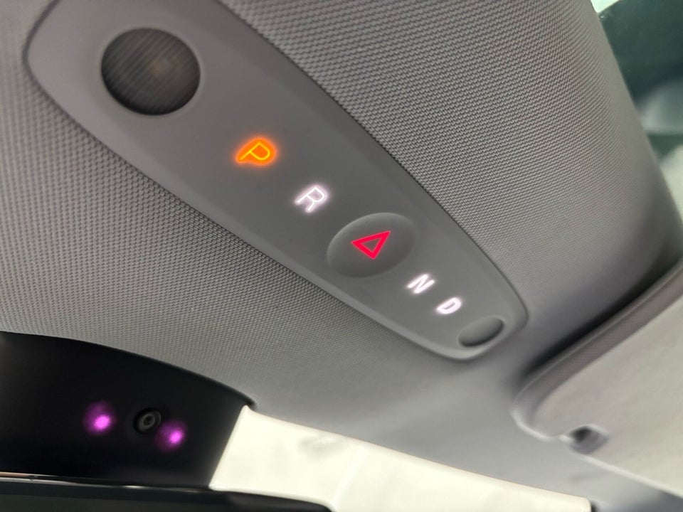 Tesla Model 3 RWD 4d