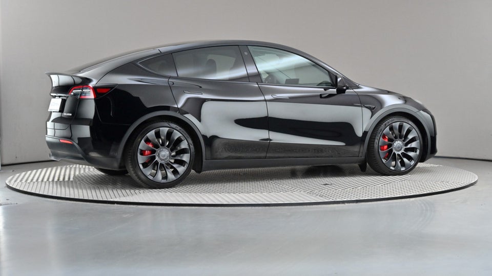 Tesla Model Y Performance AWD 5d