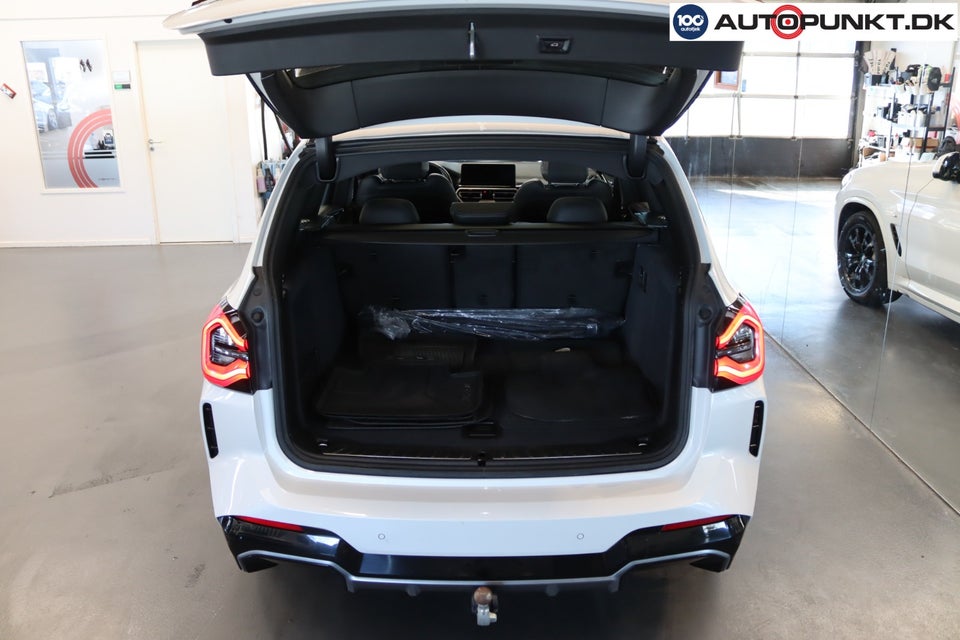 BMW iX3 Charged M-Sport 5d