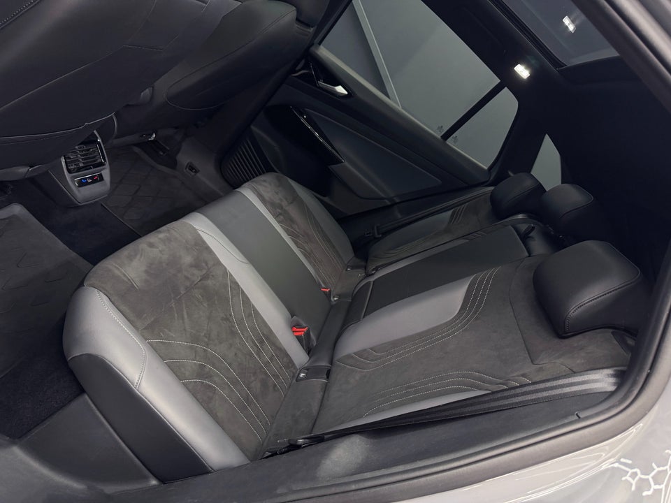 VW ID.4 77 Pro Performance 5d