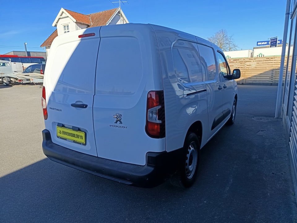 Peugeot Partner 1,5 BlueHDi 100 L2V2 Grip Van