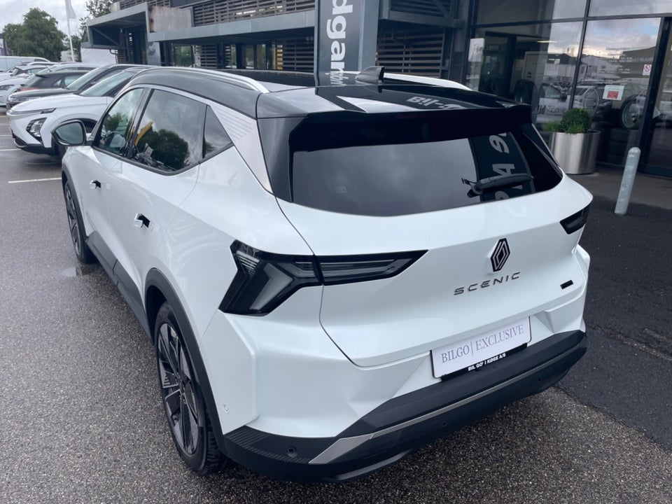 Renault Scenic E-Tech 60 Techno 5d
