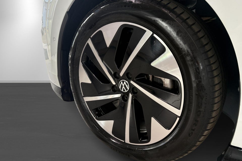 VW ID.7 77 Style+ Tourer 5d