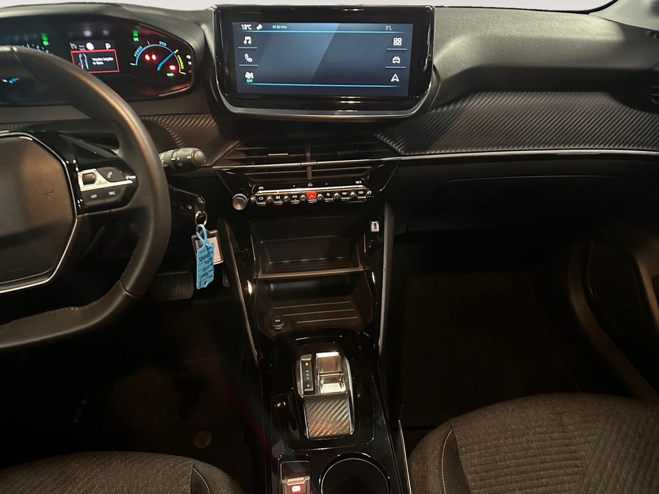 Peugeot e-208 50 Style 5d