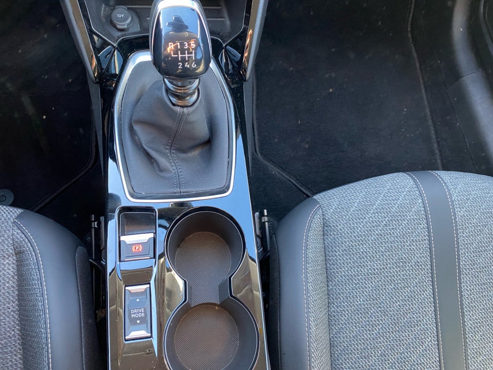 Peugeot 208 1,2 PureTech 100 Allure+ 5d