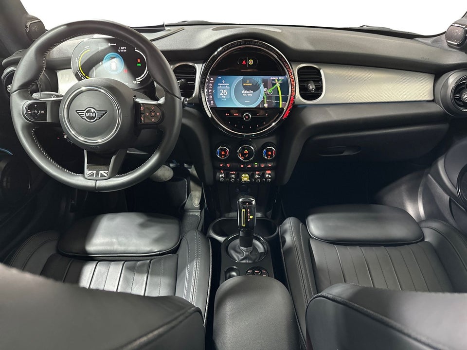 MINI Cooper SE Maximise 3d