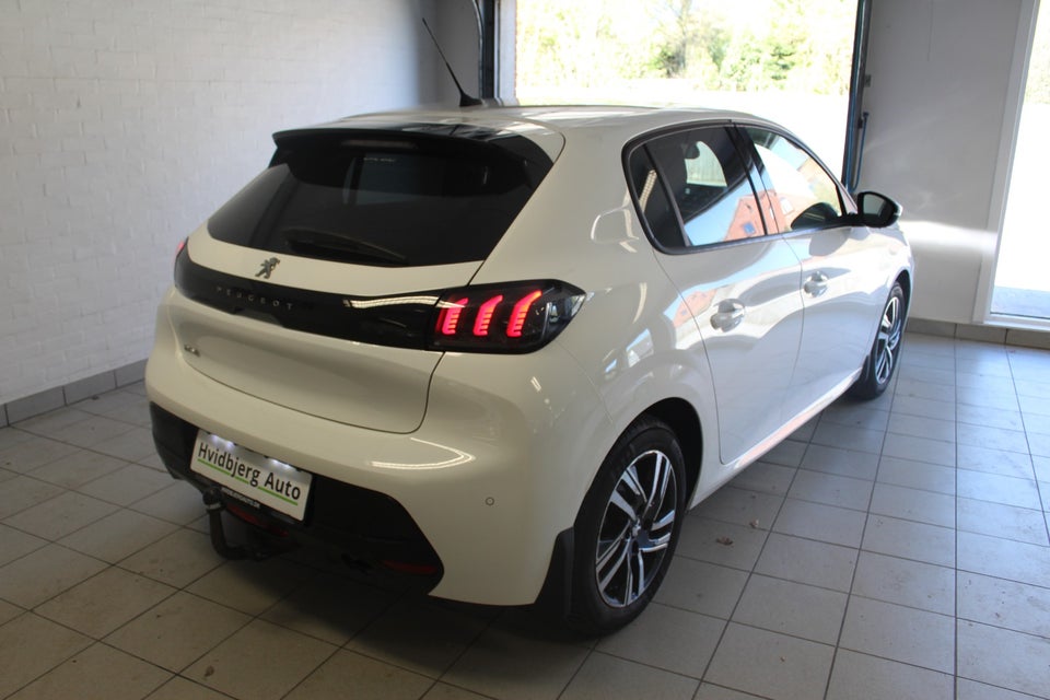 Peugeot 208 1,2 PureTech 100 Platin Sport 5d