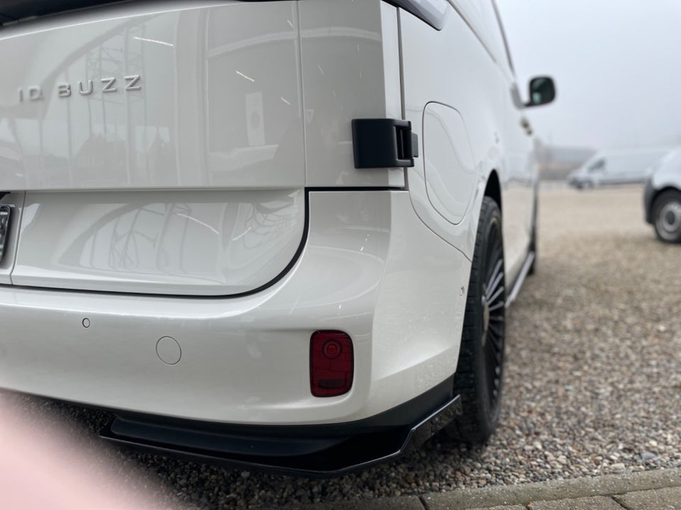 VW ID.Buzz 77 Style Van 5d