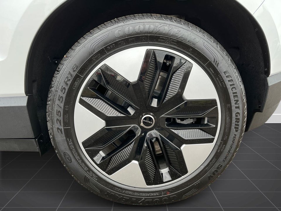 Volvo EX30 Extended Range Core 5d