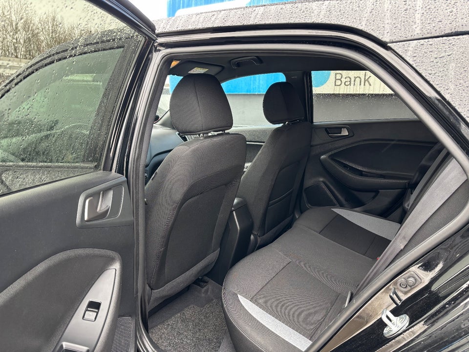 Hyundai i20 1,25 Vision+ 5d