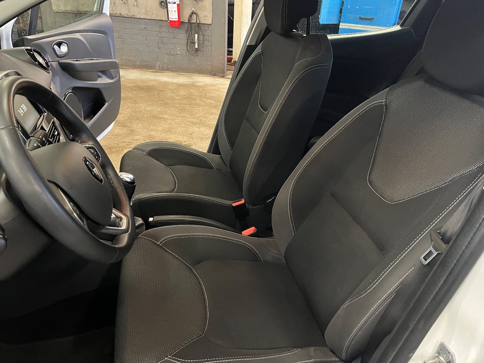 Renault Clio IV 0,9 TCe 75 Zen 5d