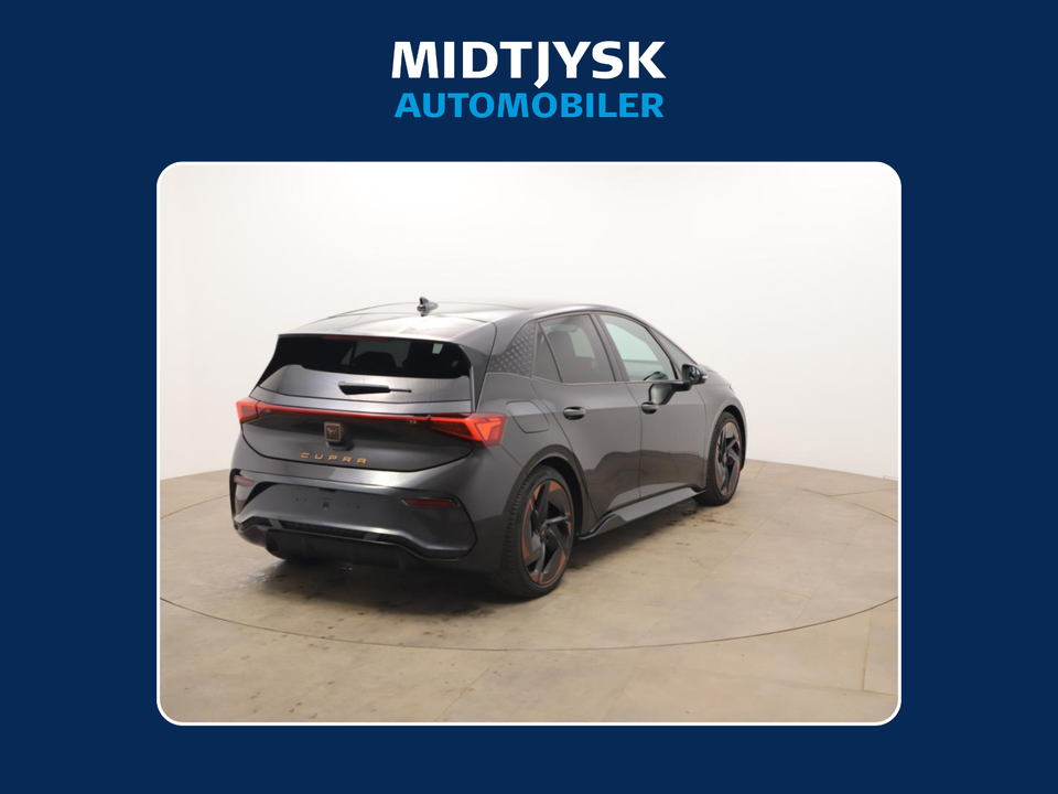 Cupra Born 77 e-Boost Dinamica Pack High 5d