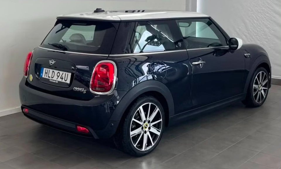 MINI Cooper SE Maximise 3d