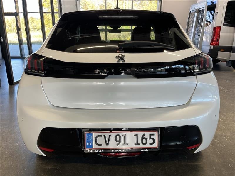 Peugeot e-208 50 GT 5d