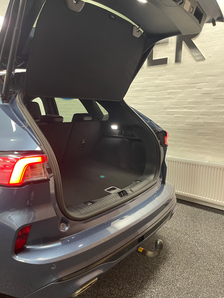 Ford Kuga 2,5 PHEV ST-Line X CVT 5d