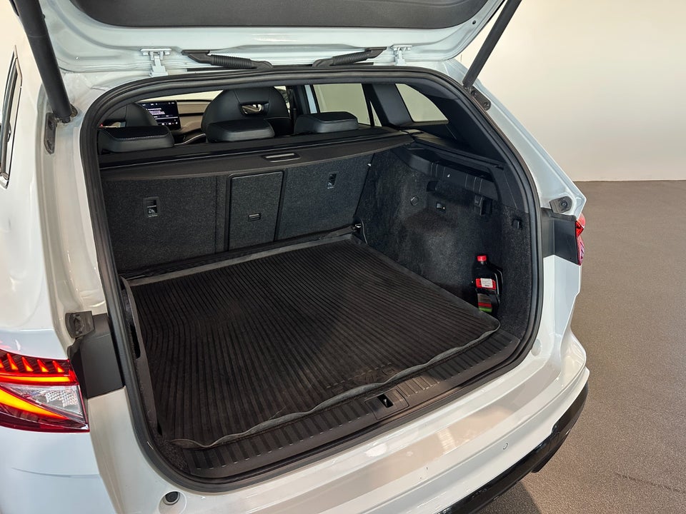 Skoda Enyaq 80 iV Sportline 5d