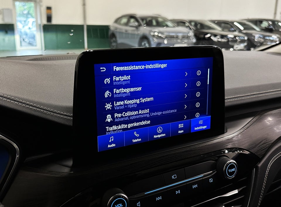 Ford Kuga 2,5 PHEV Vignale CVT 5d