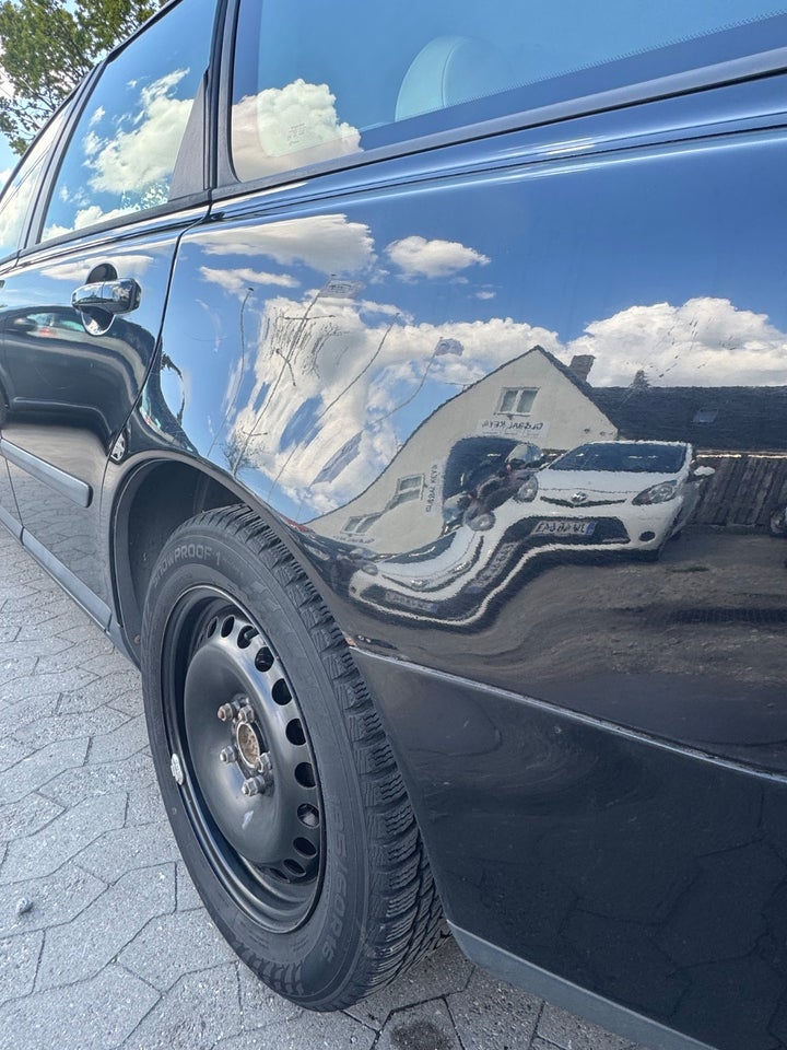 Volvo V50 2,4i Summum aut. 5d