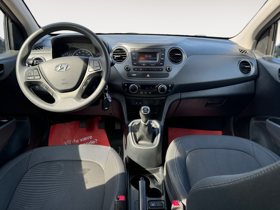 Hyundai i10 1,0 Premium 5d