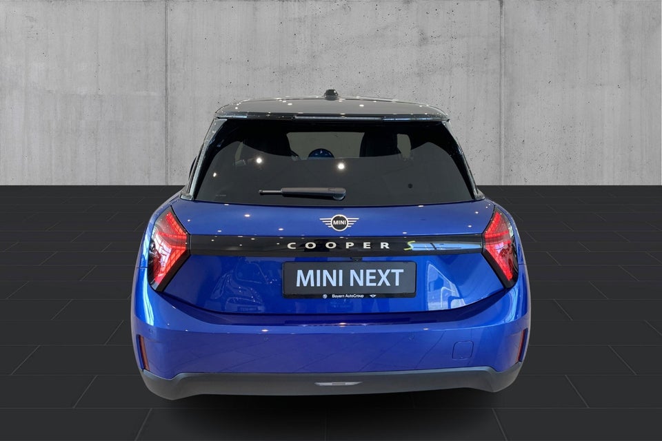 MINI Cooper SE Favoured Trim XL 3d