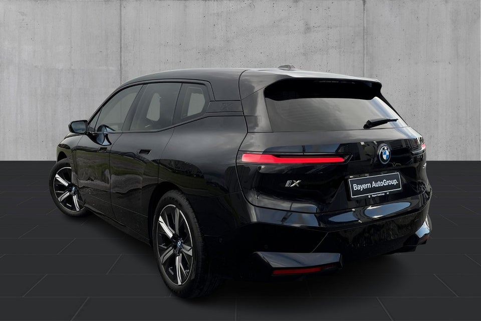 BMW iX xDrive50 Sport 5d