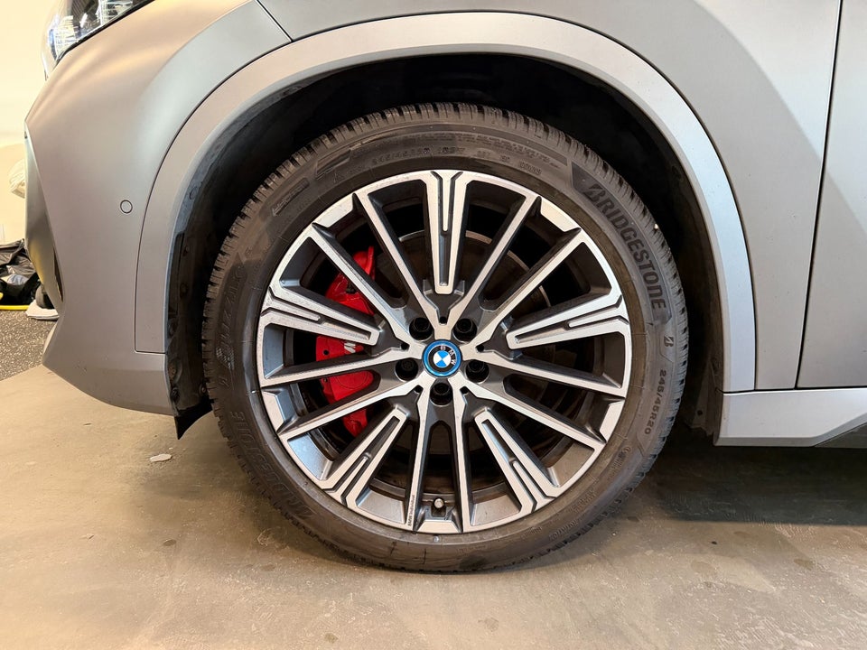 BMW iX1 xDrive30 Fully Charged M-Sport 5d