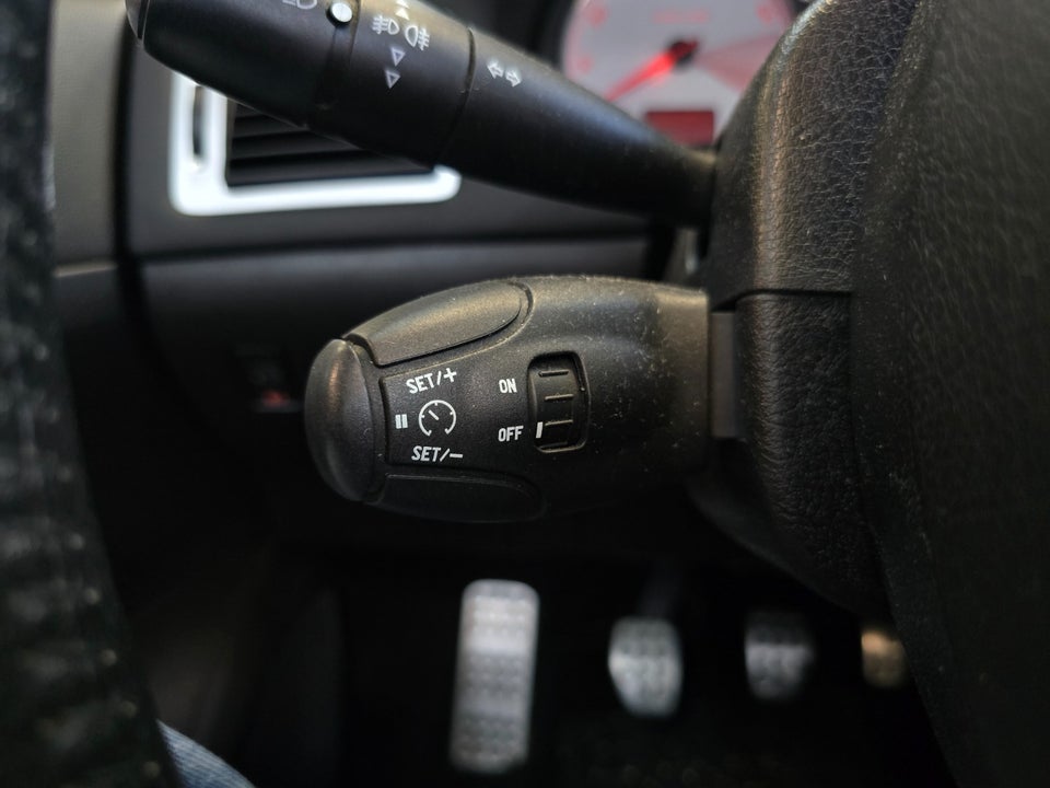 Peugeot 307 2,0 16V CC 2d