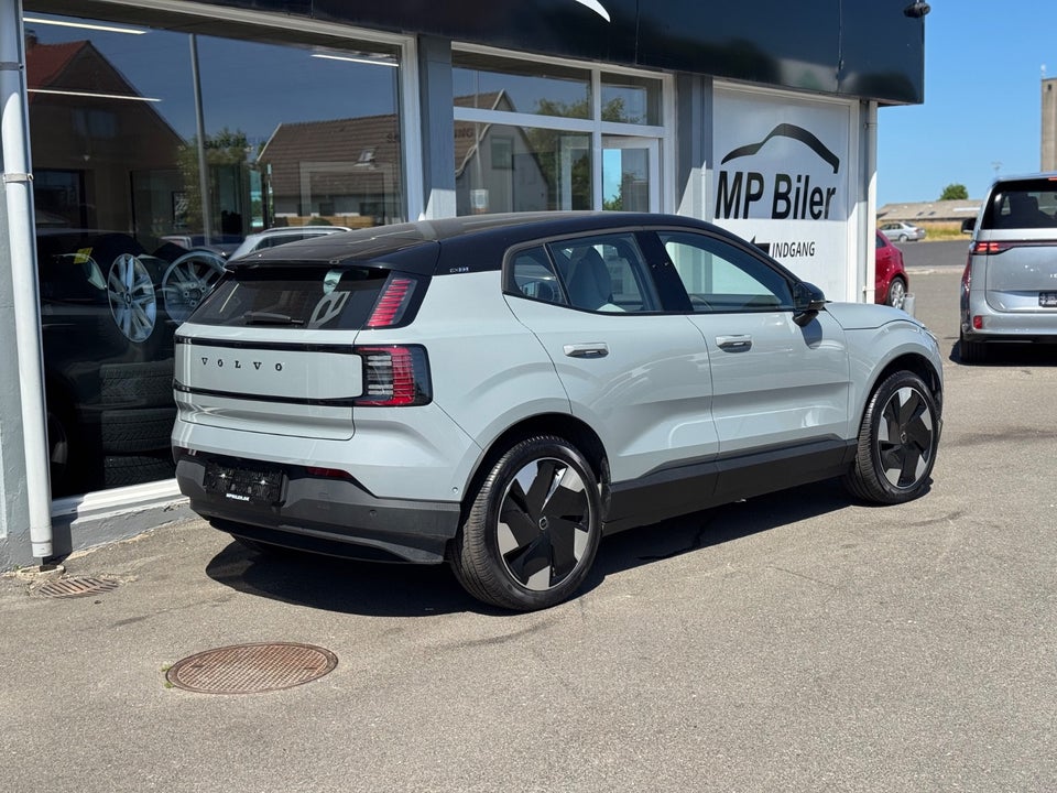 Volvo EX30 Extended Range Ultra 5d
