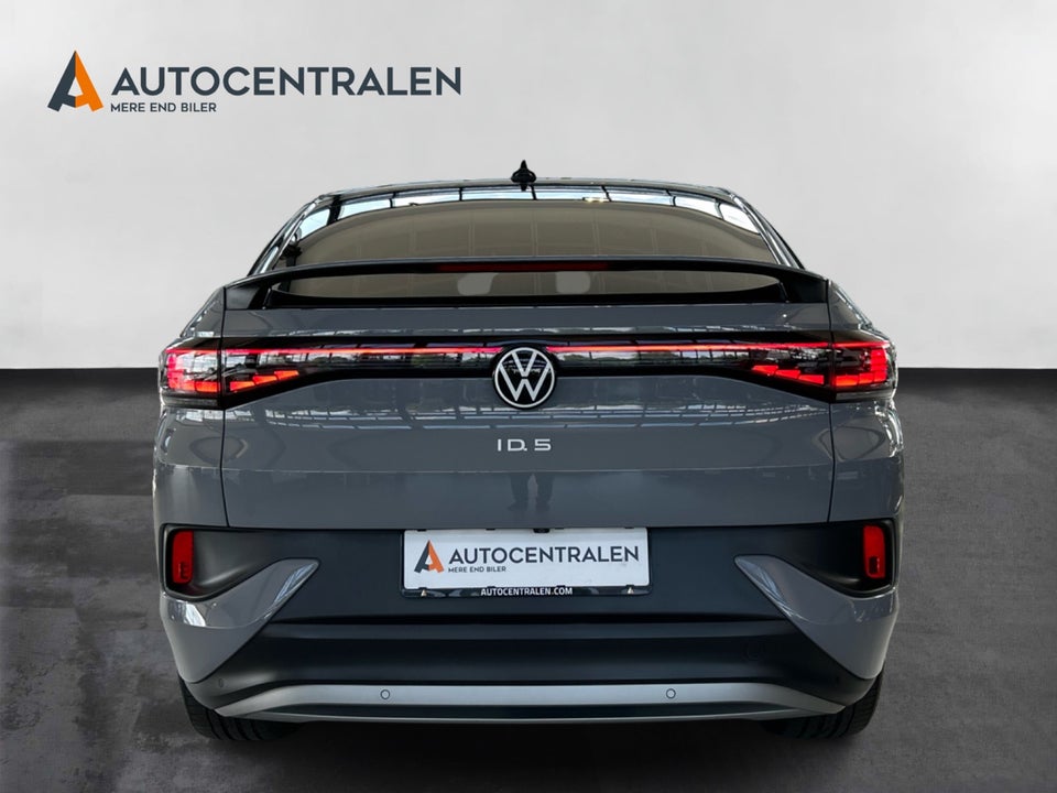 VW ID.5 77 Style 5d