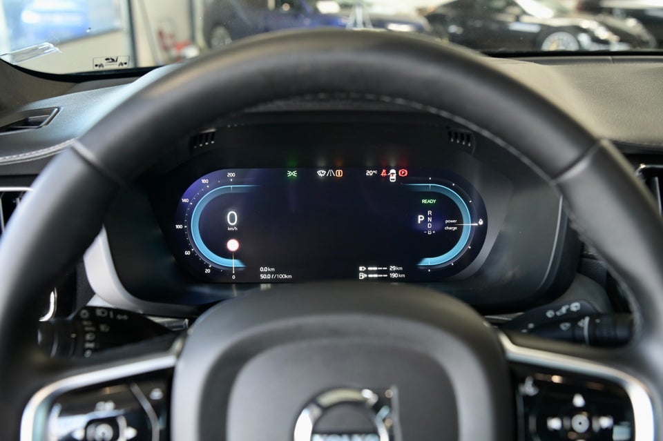 Volvo XC60 2,0 T8 ReCharge Ultimate Dark aut. AWD 5d