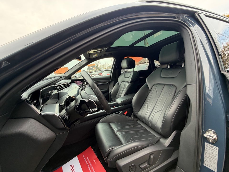 Audi Q8 e-tron 55 S-line Sportback quattro 5d