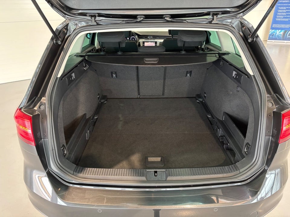 VW Passat 2,0 TDi 150 Comfortline Premium Variant DSG 5d