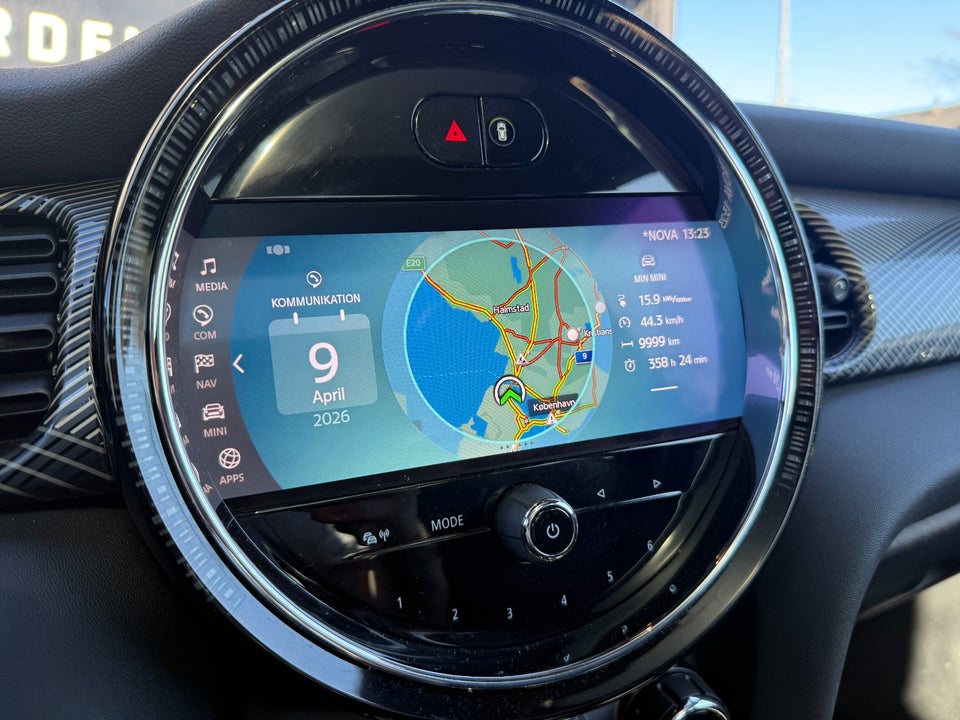 MINI Cooper SE Resolute Edition 3d