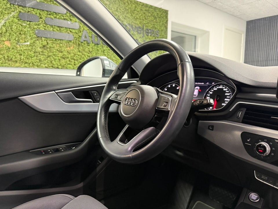 Audi A4 40 TFSi Sport Prestige Tour Avant S-tr. 5d