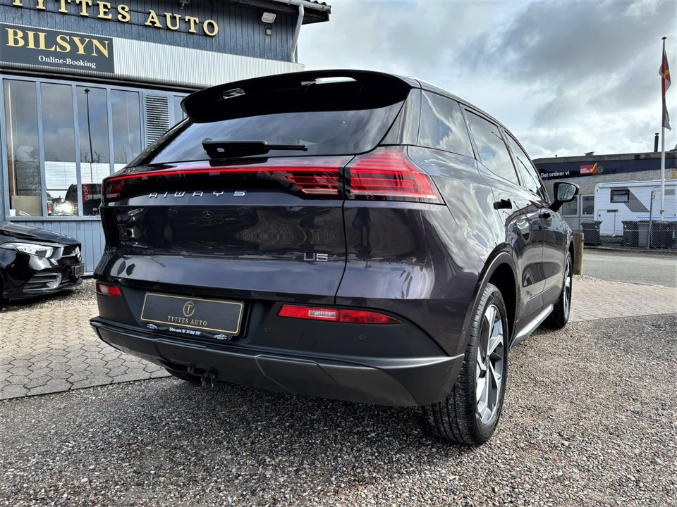 Aiways U5 Premium 5d