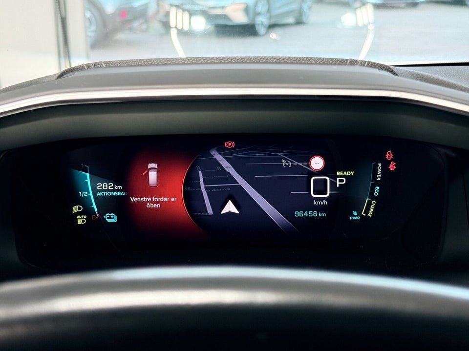 Peugeot e-208 50 GT 5d