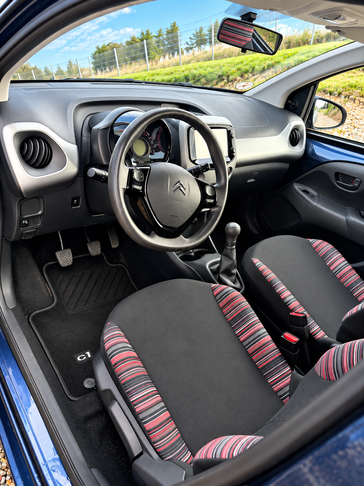 Citroën C1 1,2 PureTech Attraction 5d