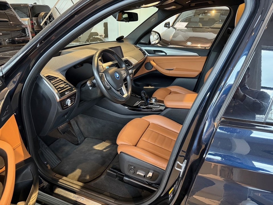 BMW iX3 Charged Impressive 5d