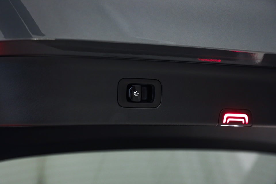 Mercedes EQE350 SUV AMG Advance Plus 4Matic 5d