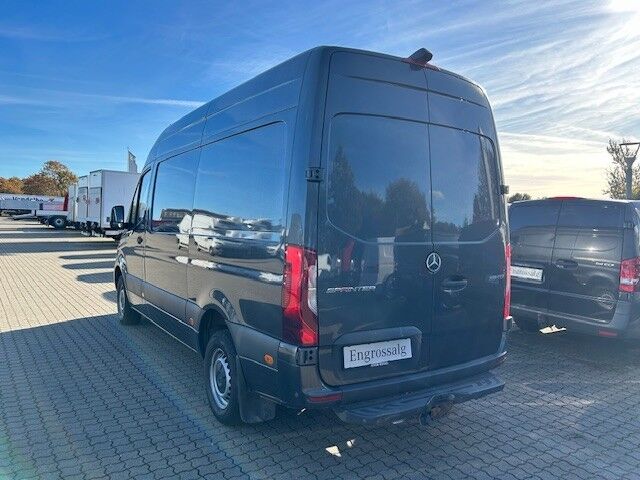 Mercedes Sprinter 319 2,0 CDi A2 Kassevogn aut. RWD