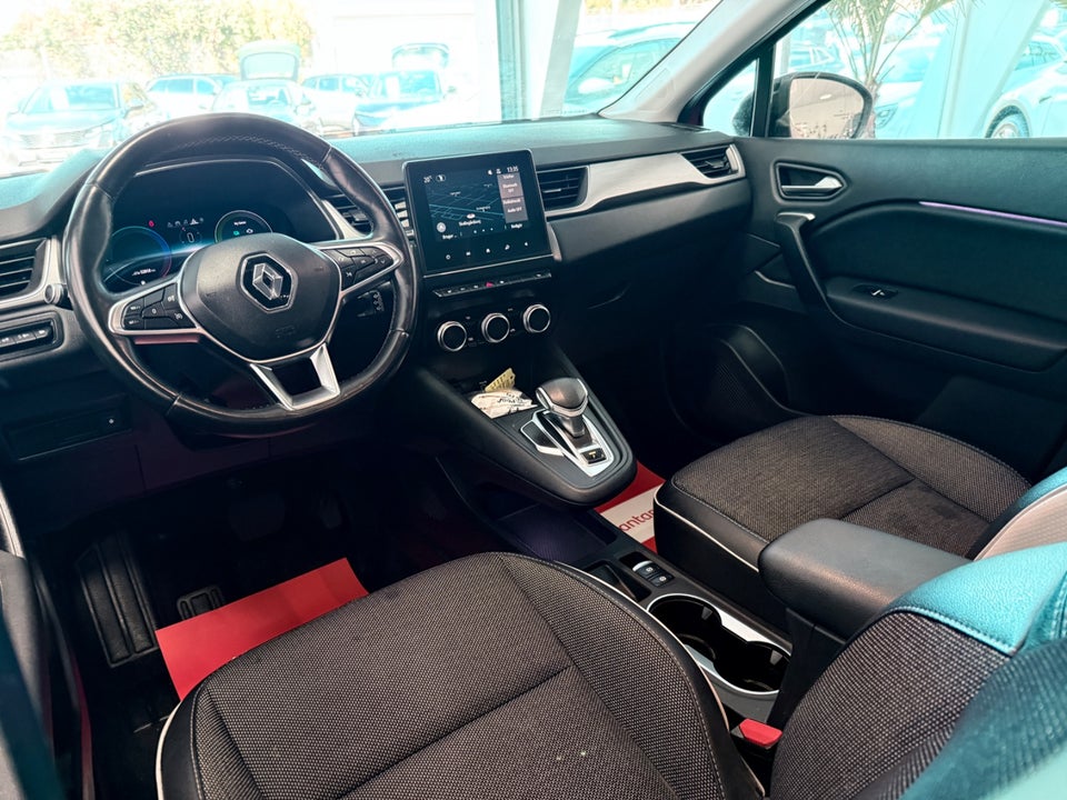 Renault Captur 1,6 E-Tech Intens 5d