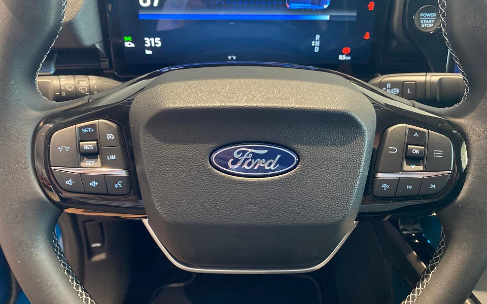 Ford Puma 46 Gen-E Select 5d