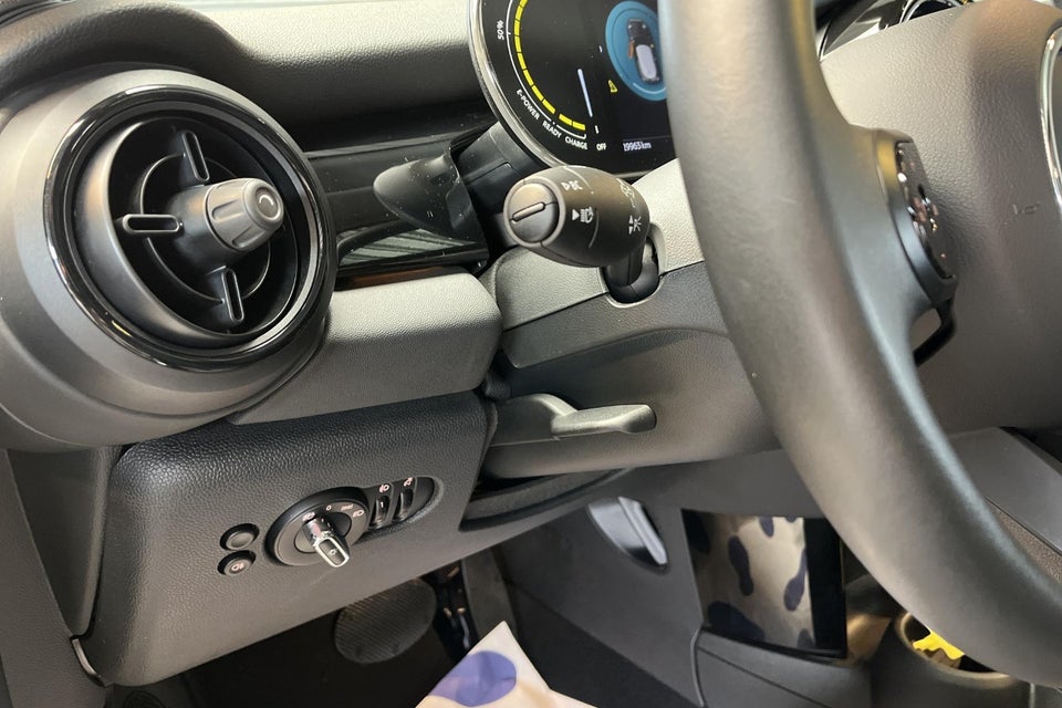 MINI Cooper SE Edition Premium Plus 3d