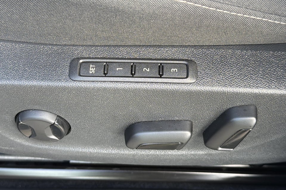 Skoda Enyaq 85 iV Premium 5d
