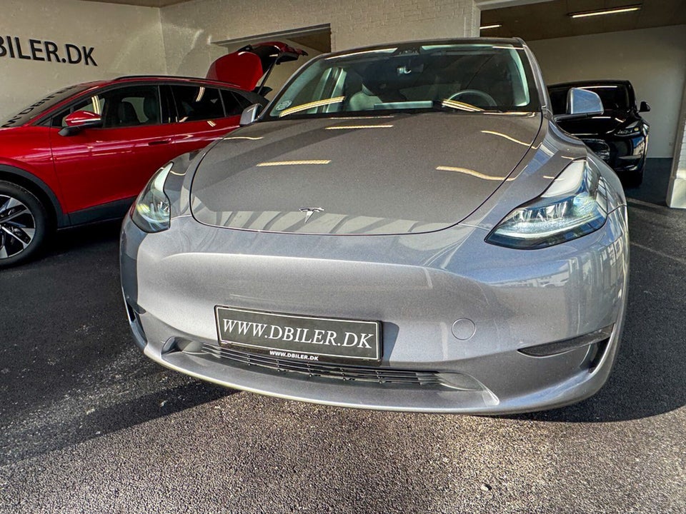 Tesla Model Y Long Range AWD 5d