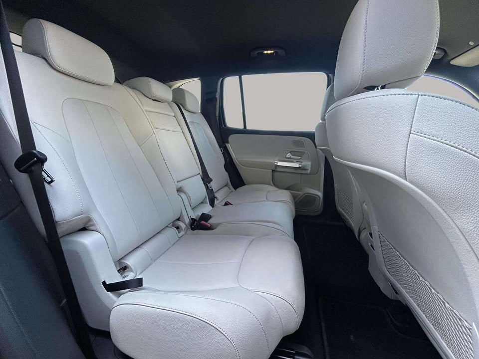 Mercedes EQB250 Progressive 5d