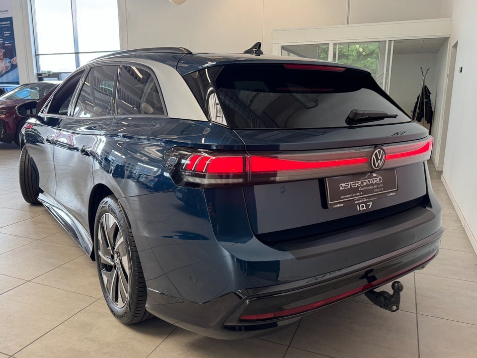 VW ID.7 77 Style Tourer 5d