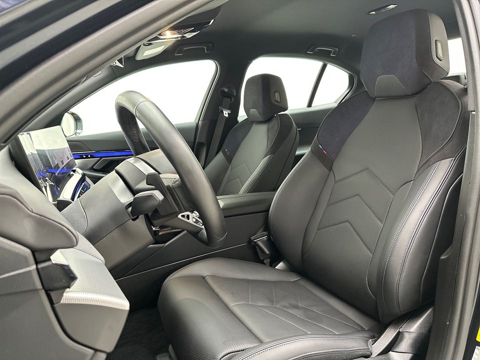 BMW i5 eDrive40 M-Sport 4d