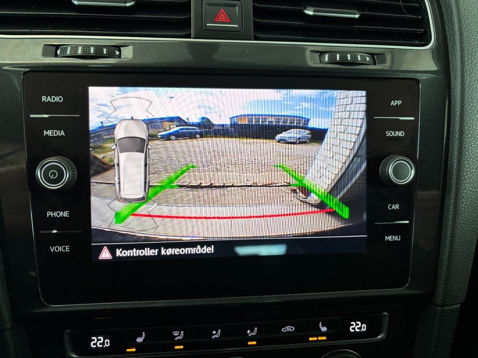 VW Golf VII 1,4 TSi 125 Comfortline Variant DSG 5d